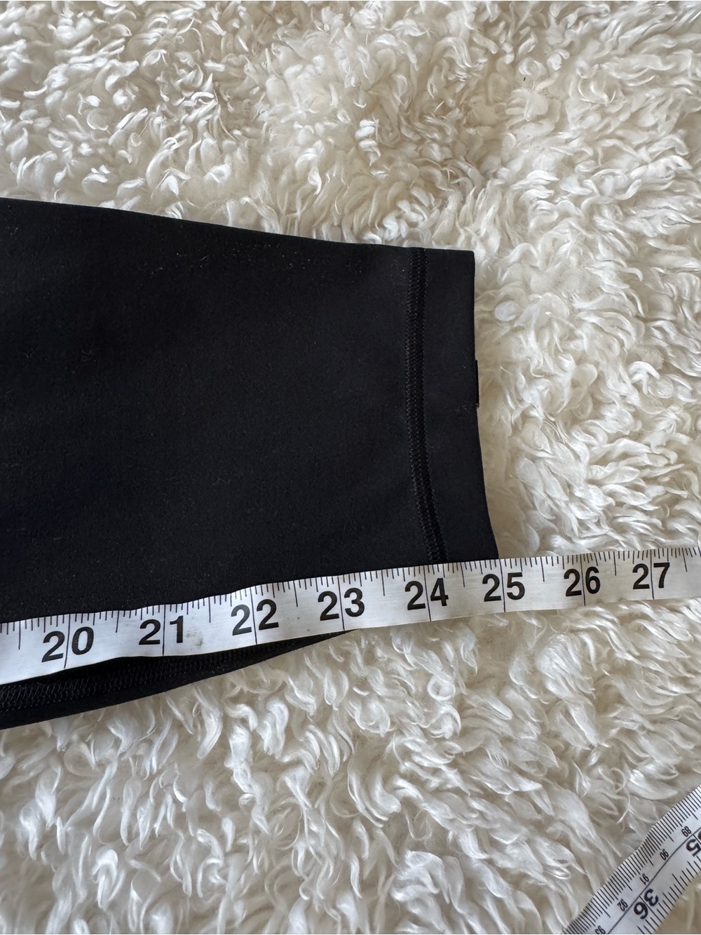 Lululemon Align High-Rise Pant 25"
Shimmer Luxe Shine Foil Black size 10 - Picture 8 of 14